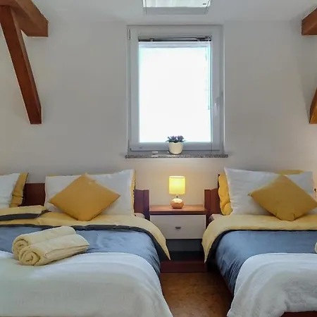 Chalet Self Catering Holiday Near Terme Catez - Sleep 7