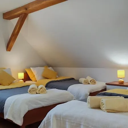 Self Catering Holiday Near Terme Catez - Sleep 7 Chalet Obrezje